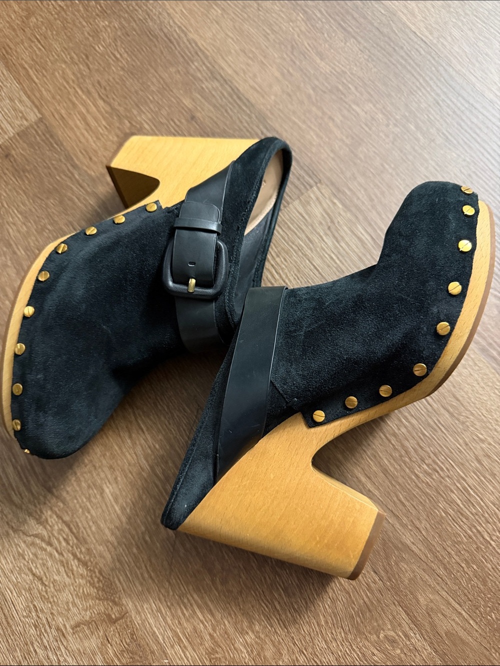 Veronica Beard Dacey Black Suede Mule Clogs 
Size 11 Medium